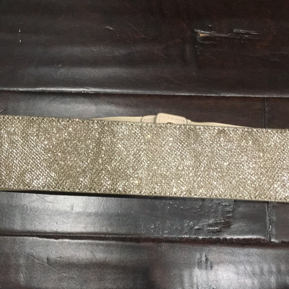 Beige belt
